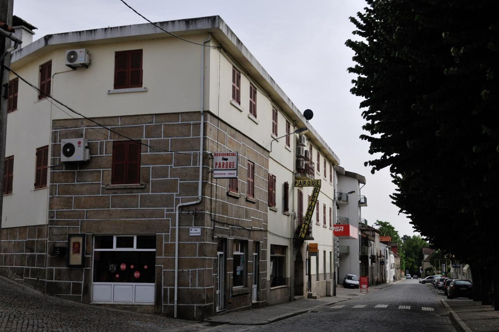 Bed and Breakfast Residencial Parque Celorico Da Beira Esterno foto